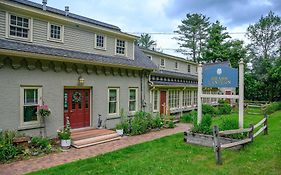 Brass Lantern Inn Stowe Vt